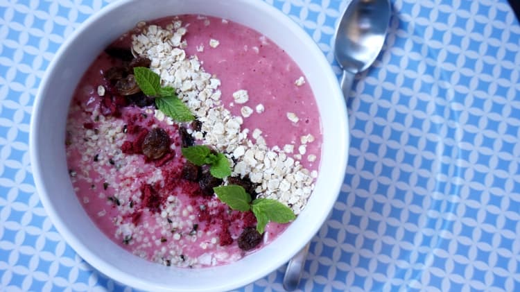 Smoothie Breakfast Bowl